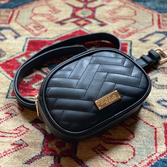 black bebe fanny pack